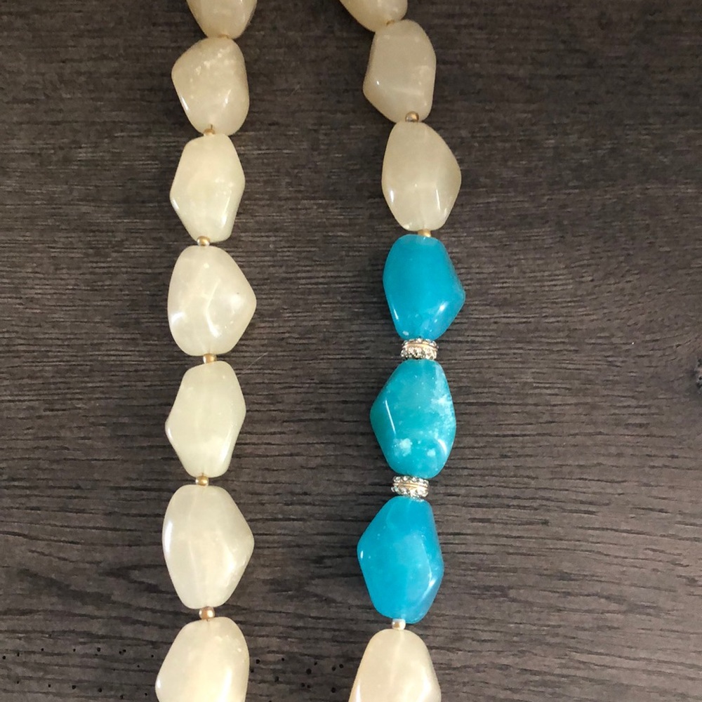 Statement necklace from LYDELL NYC - Picture 4 of 7